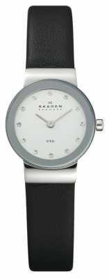 Skagen Womens' Silver Circle Dial Black Leather Strap Watch 358XSSLBC Skagen Womens' Silver Circle Dial Black Leather Strap Watch 358XSSLBC
