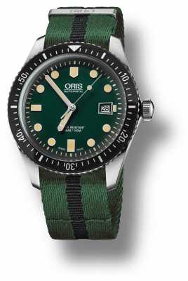 Oris Mens DIVERS SIXTY-FIVE Green Nato Strap 01 733 7720 4057-07 5 21 25FC Oris Mens DIVERS SIXTY-FIVE Green Nato Strap 01 733 7720 4057-07 5 21 25FC